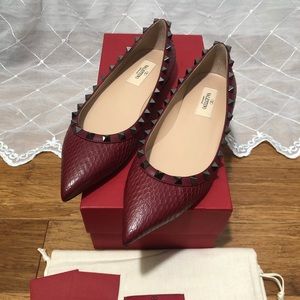 ❌SOLD❌Valentino Rockstud Snake Ballerina Flats